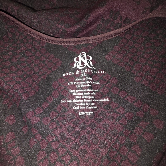 Rock & Republic Deep Burgundy Tank Top - Picture 4 of 8